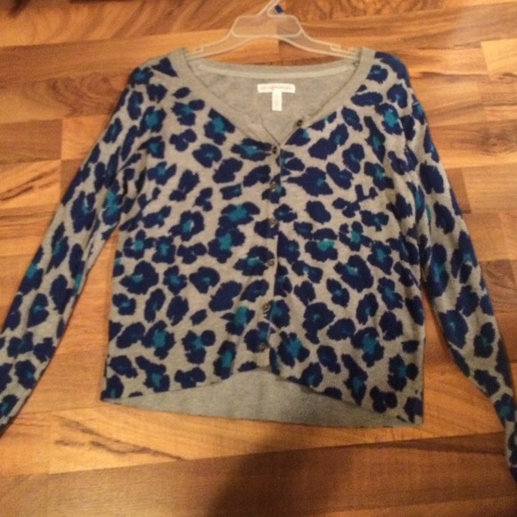 Women's Aeropostale sweater
