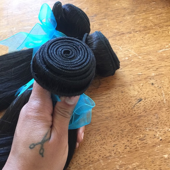 100% virgin Hair - Picture 1 of 2