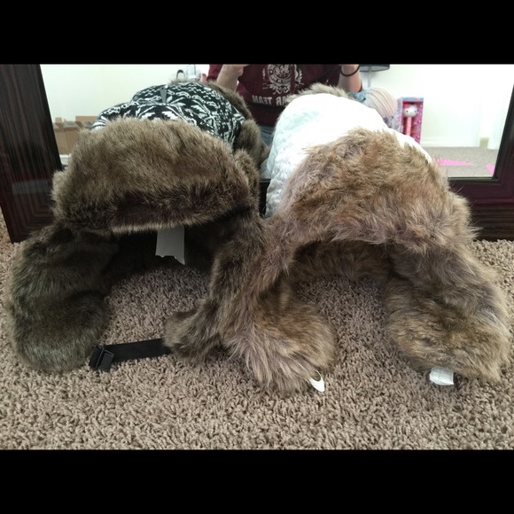 Snow hats