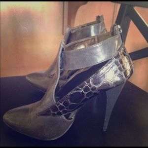 Dark gray crocodile booties