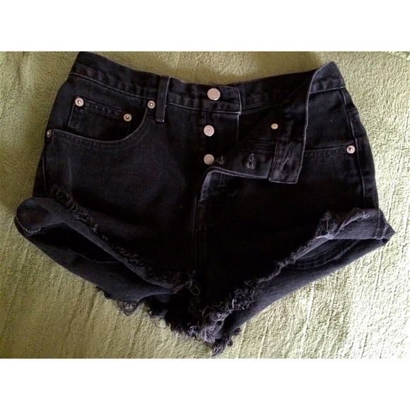 Guess high waisted shorts.