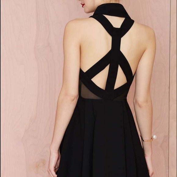 Cute black collared dress - Picture 2 of 3