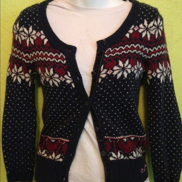 Cute wintery/floral cardigan