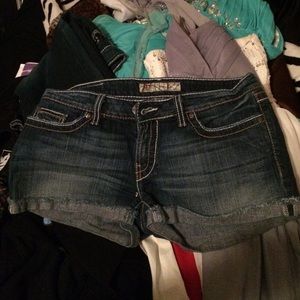 Stella style BKE Jean shorts.
