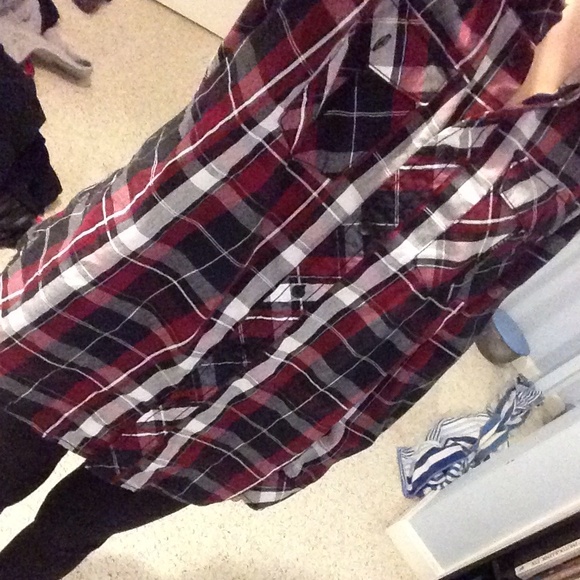 red/white/black flannel