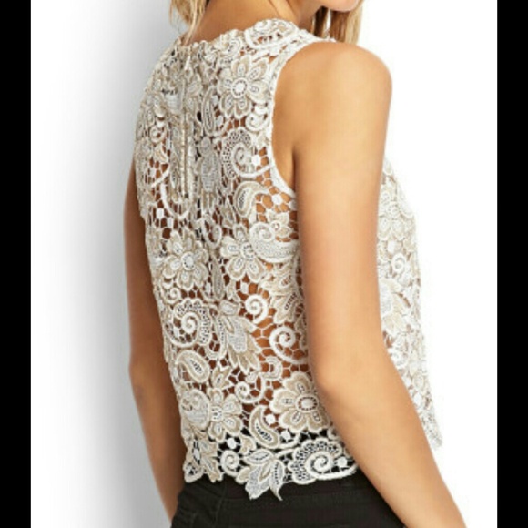 Intricate Metallic Crochet Floral Top - Picture 3 of 4