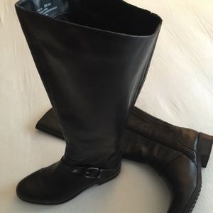 Boots leather