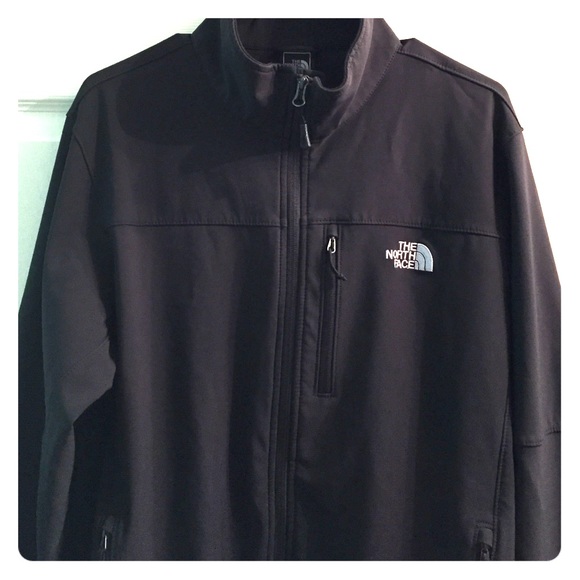 MENS large northface windbreaker ❤️