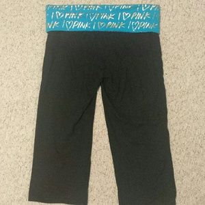 victoria's secret pink cropped yogas