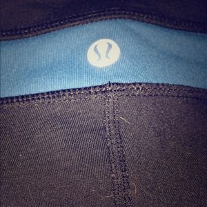 Lululemon yoga pants