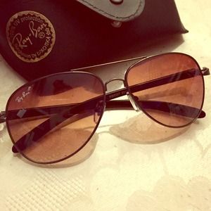 Sunglasses that pass as real ray bans