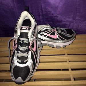 Nike running shoes✔️💯