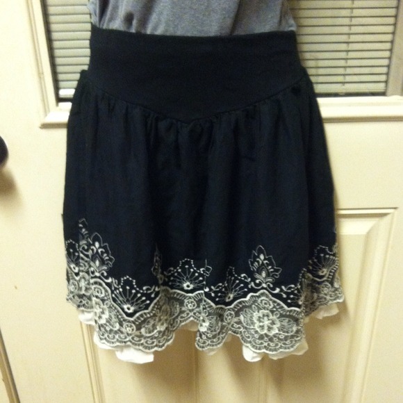 joe benbasset Dresses & Skirts - 🆕 JOE BENBASSET BLACK AND WHITE SKIRT!!