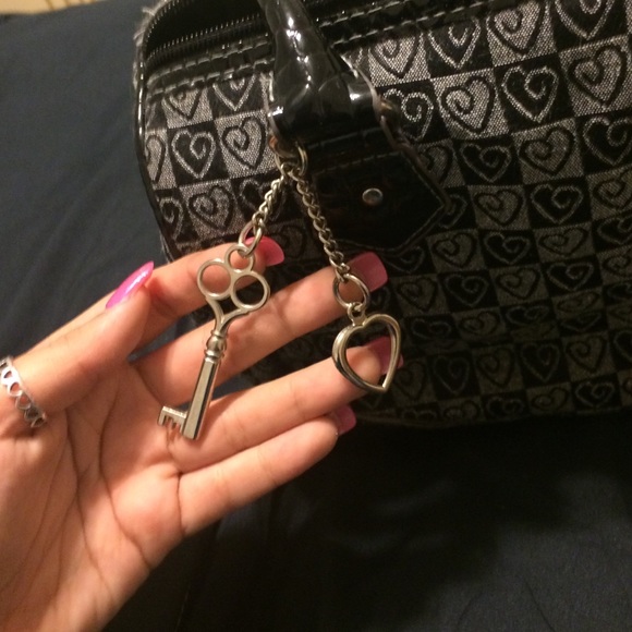 small purse - Picture 2 of 3