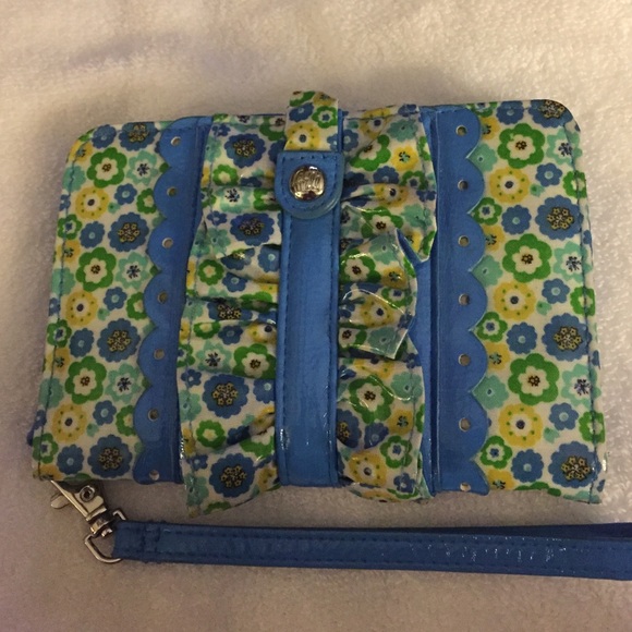 Vera Bradley Frill Wallet/Wristlet