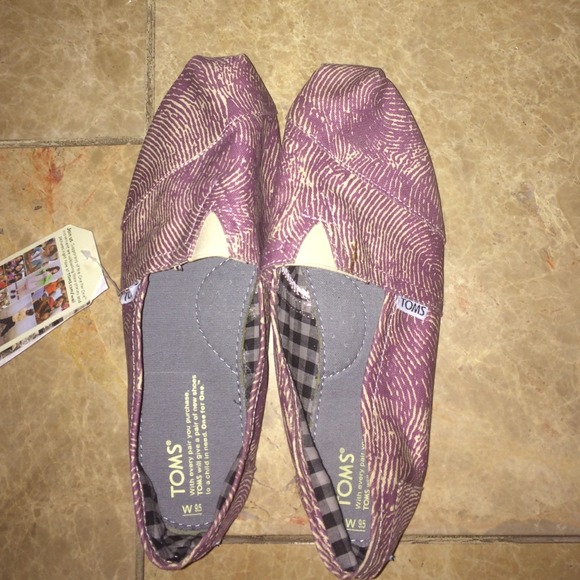 Purple & Beige Safari Toms.
