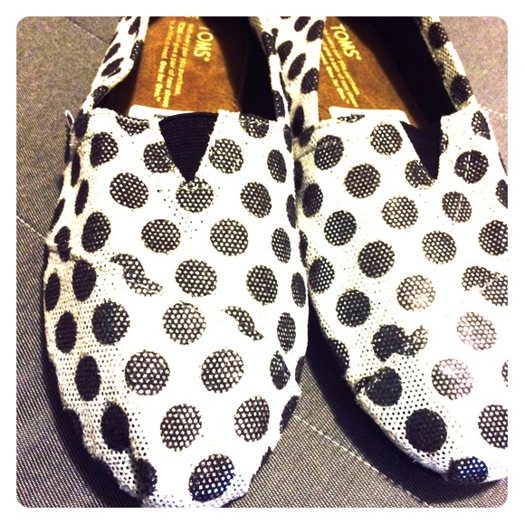 Polka dot Toms!