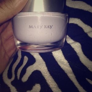 Mary Kay oil free hydrating gel