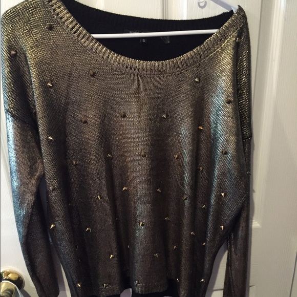 oversized sweater