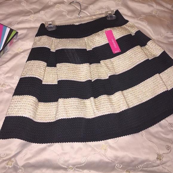 Xhilaration Dresses & Skirts - Skirt