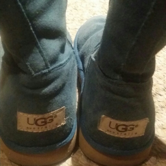 UGGS: TEAL BLUE -  SLIGHTLY USED / SIZE 5
