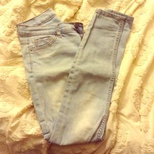Light Wash BDG Skinny Jeans