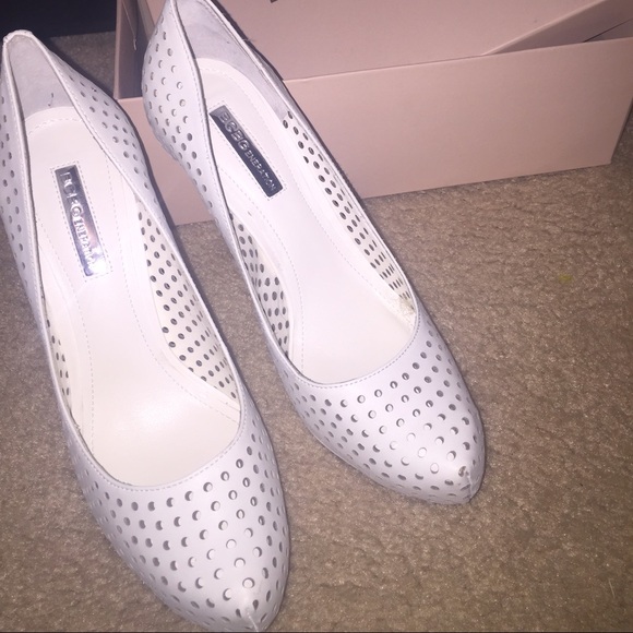 Brand new white BCBG heels