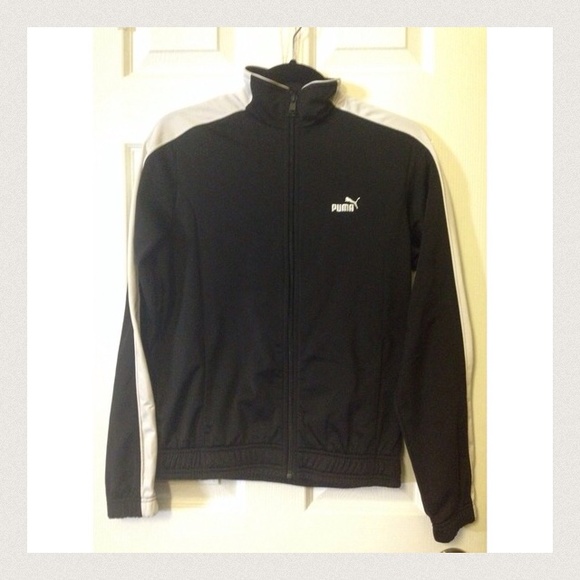 🔷SOLD🔷Puma Track Jacket - Picture 2 of 3
