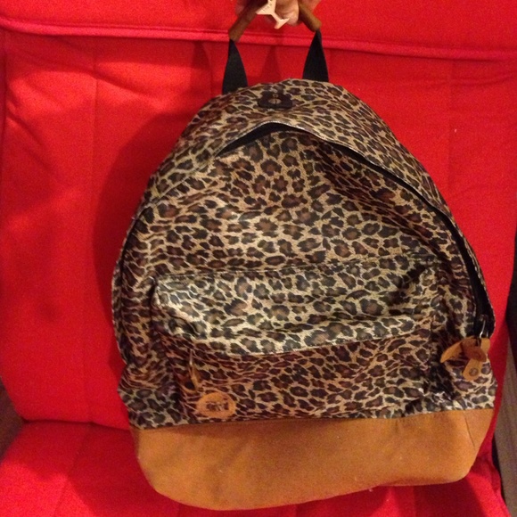 Cheetah VANS - Picture 3 of 3