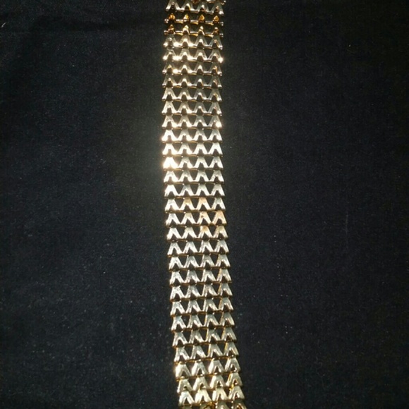 Bracelet - Picture 2 of 3
