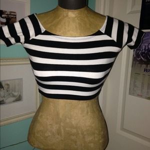 Black and White Crop Top