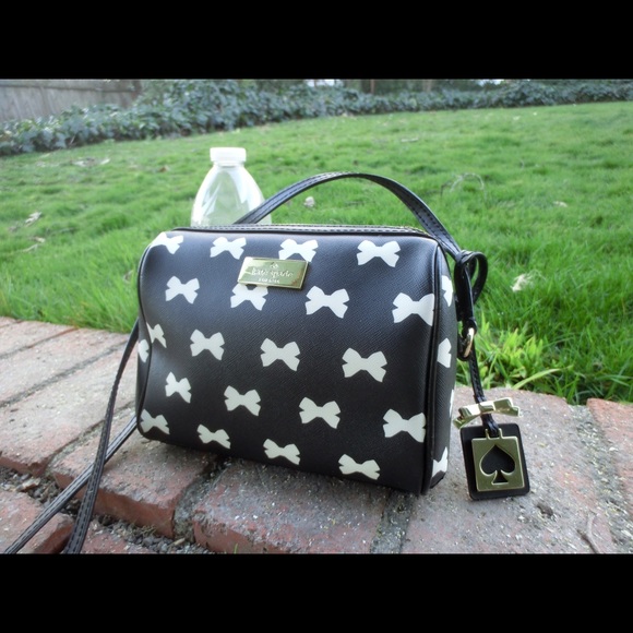 Kate spade cute bows small crossbody  bag