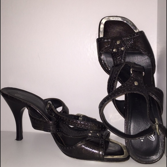 Donald J Pliner patented strapy sandals