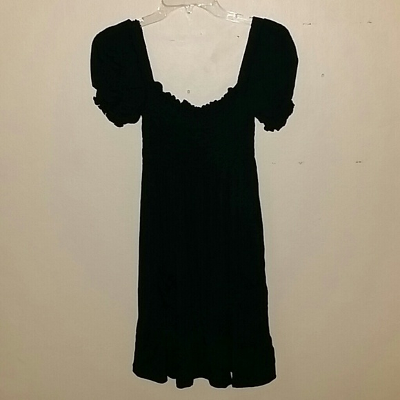 Short Black dress size medium - Picture 1 of 1