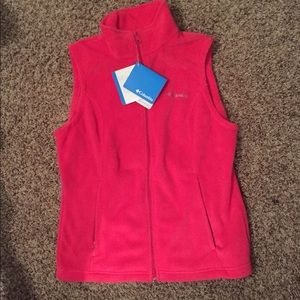 Columbia vest
