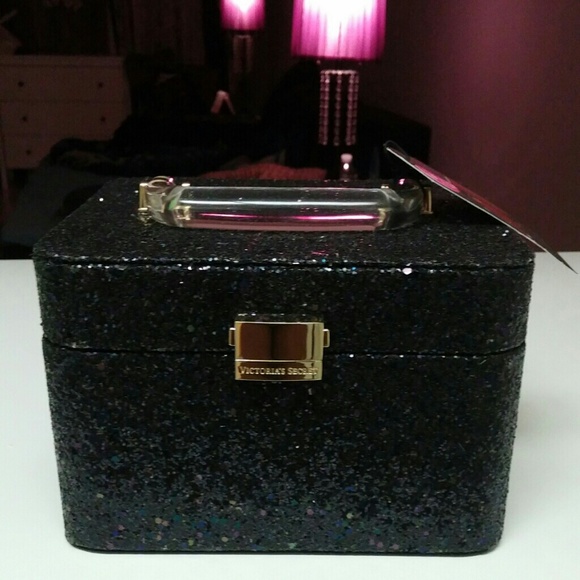 Victoria's Secret Glitter case