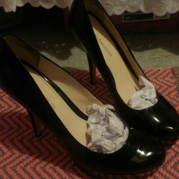 Heels- upper is in prefect condition