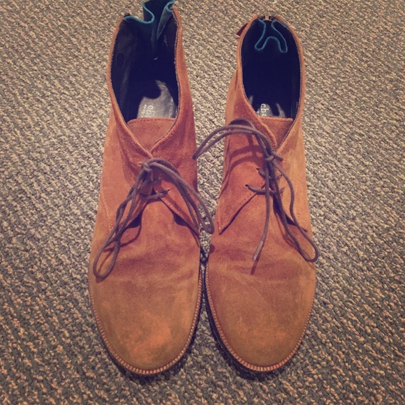 charles david suede shoes