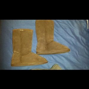 Bearpaw Dark Brown Boots