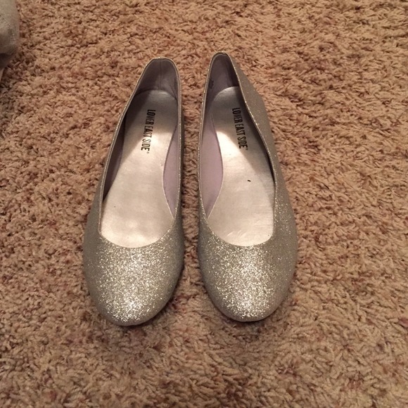 Sparkly flats