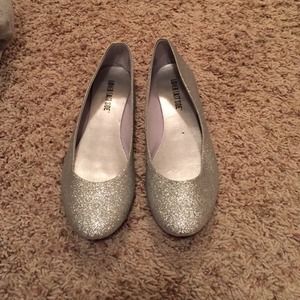 Sparkly flats