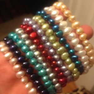10 multicolor Honora cultured pearl bracelets