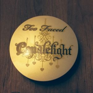 Too Faced  Softly Illuminating Translucent Powder