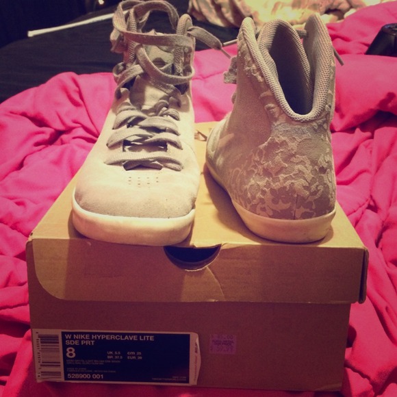 NIKE HYPERCLAVE LITE *authentic*