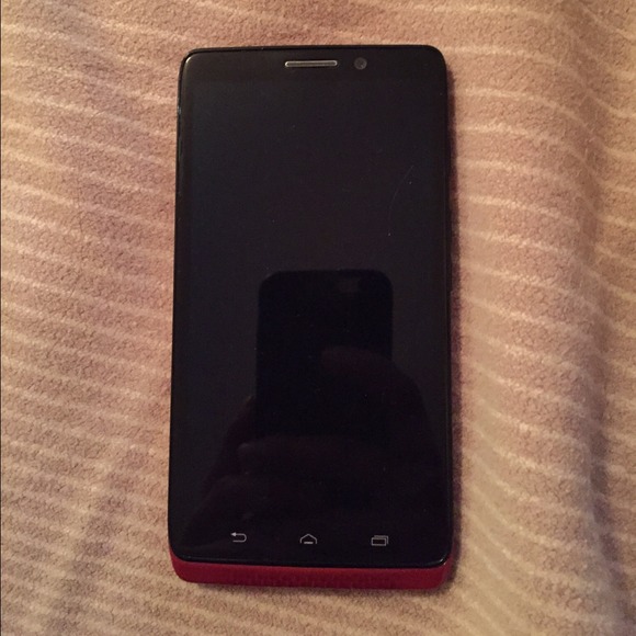 Verizon Droid Razor. Looks new , taken care of! - Picture 1 of 2