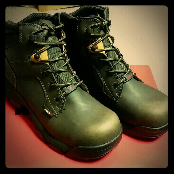 Men's Wolverine Steel Toe Work Boot (sz 9.5)