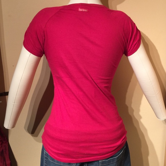 Baby Phat NWOT top in bright pink more like a S - Picture 3 of 4