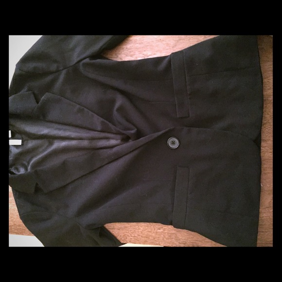 frenchi black blazer