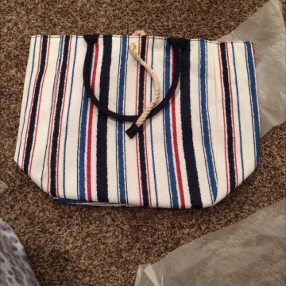 Tommy Hilfiger bag