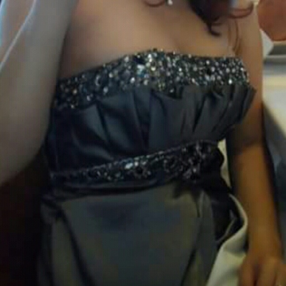Prom Dress - Picture 3 of 3